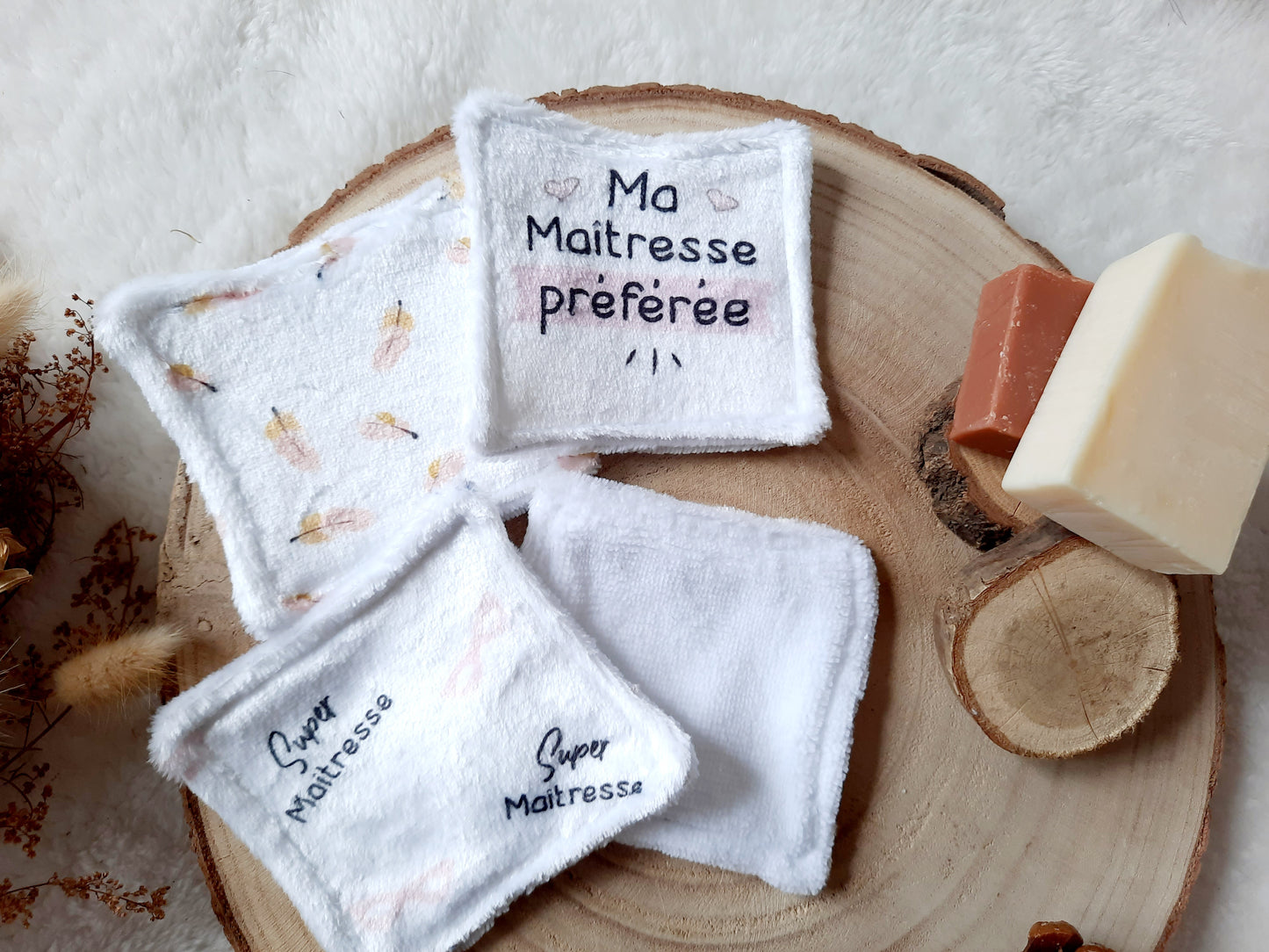 Lingettes démaquillantes