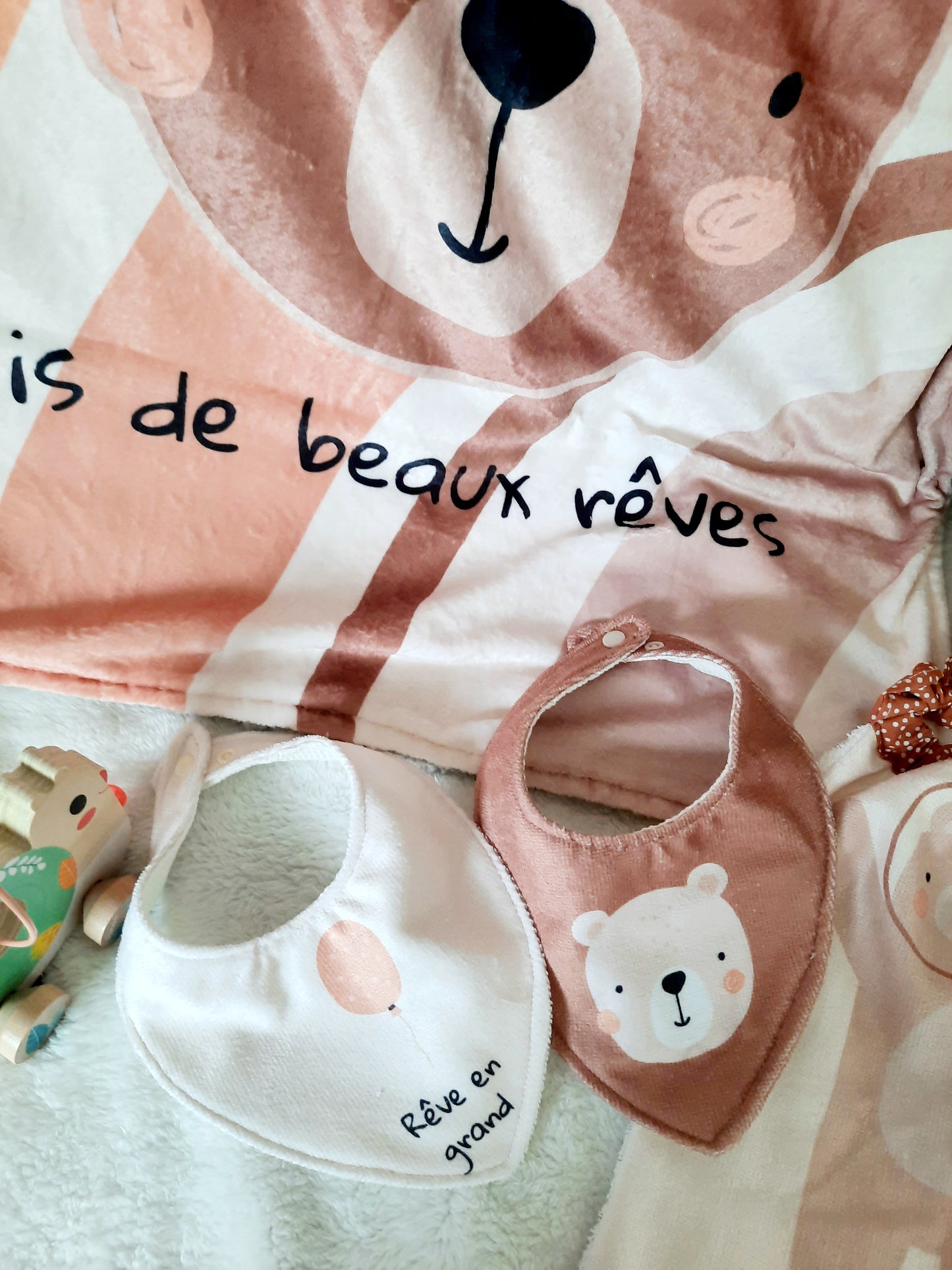 Kit couverture et bavoirs
