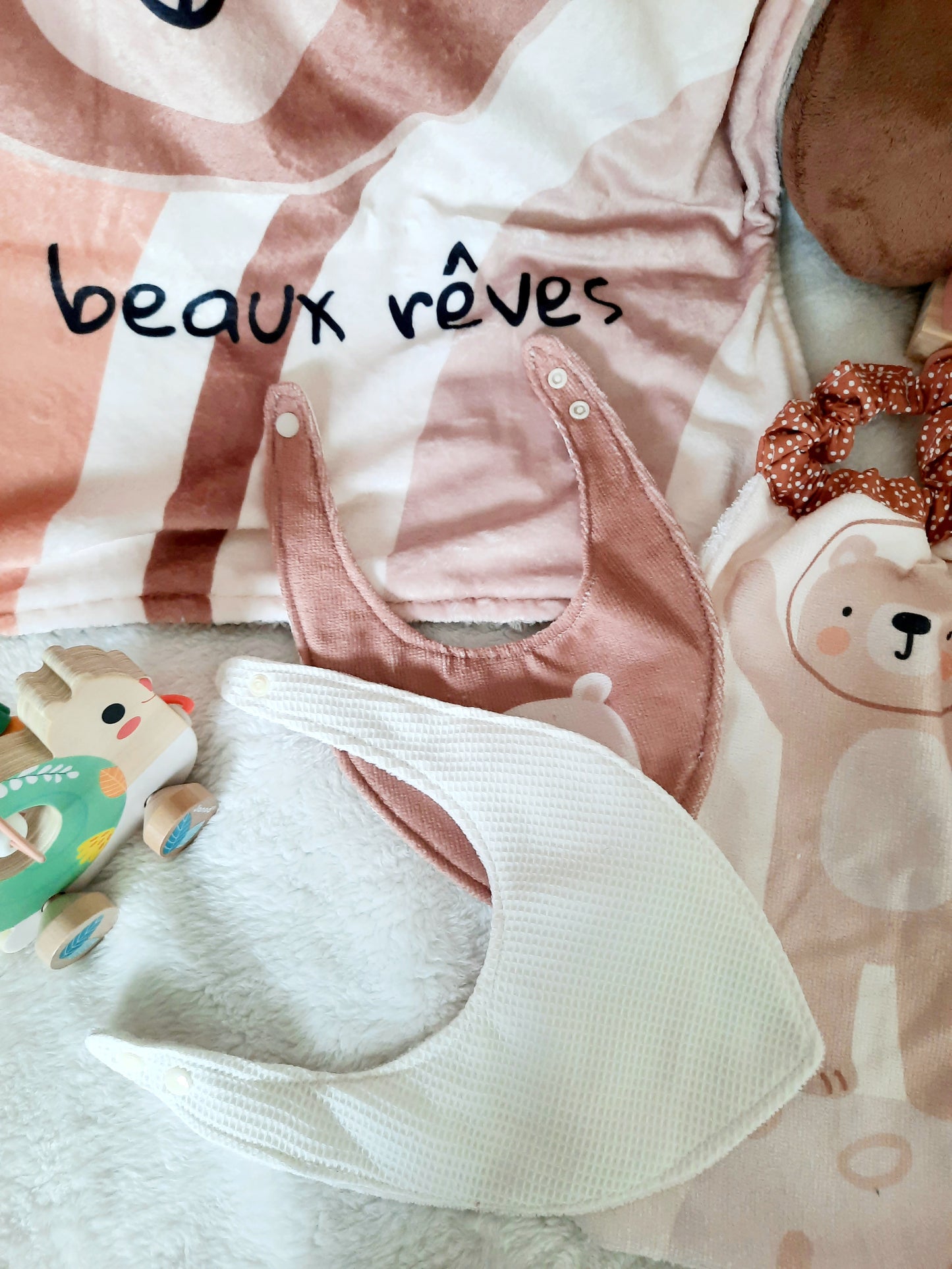 Kit couverture et bavoirs