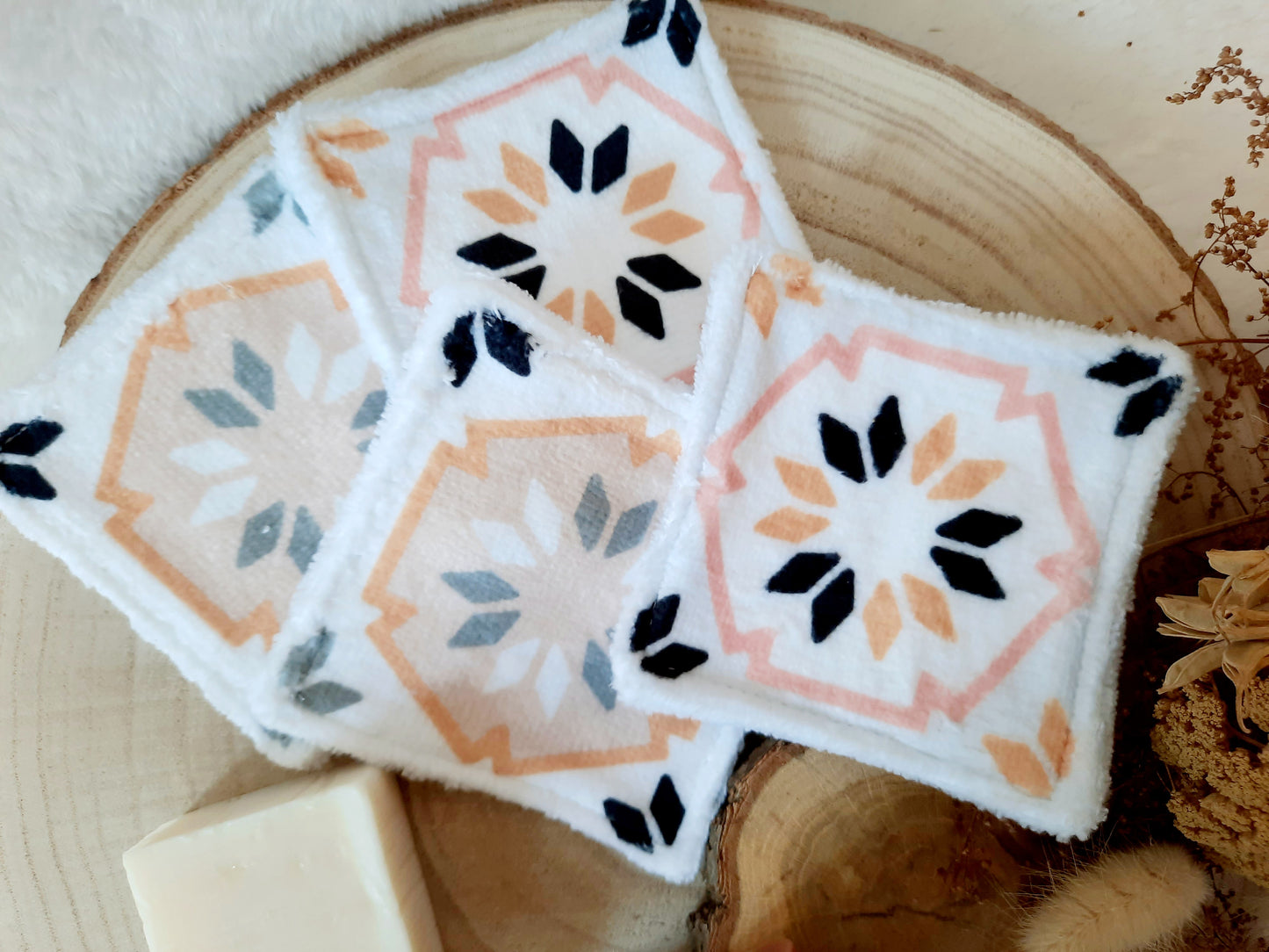 Lingettes démaquillantes