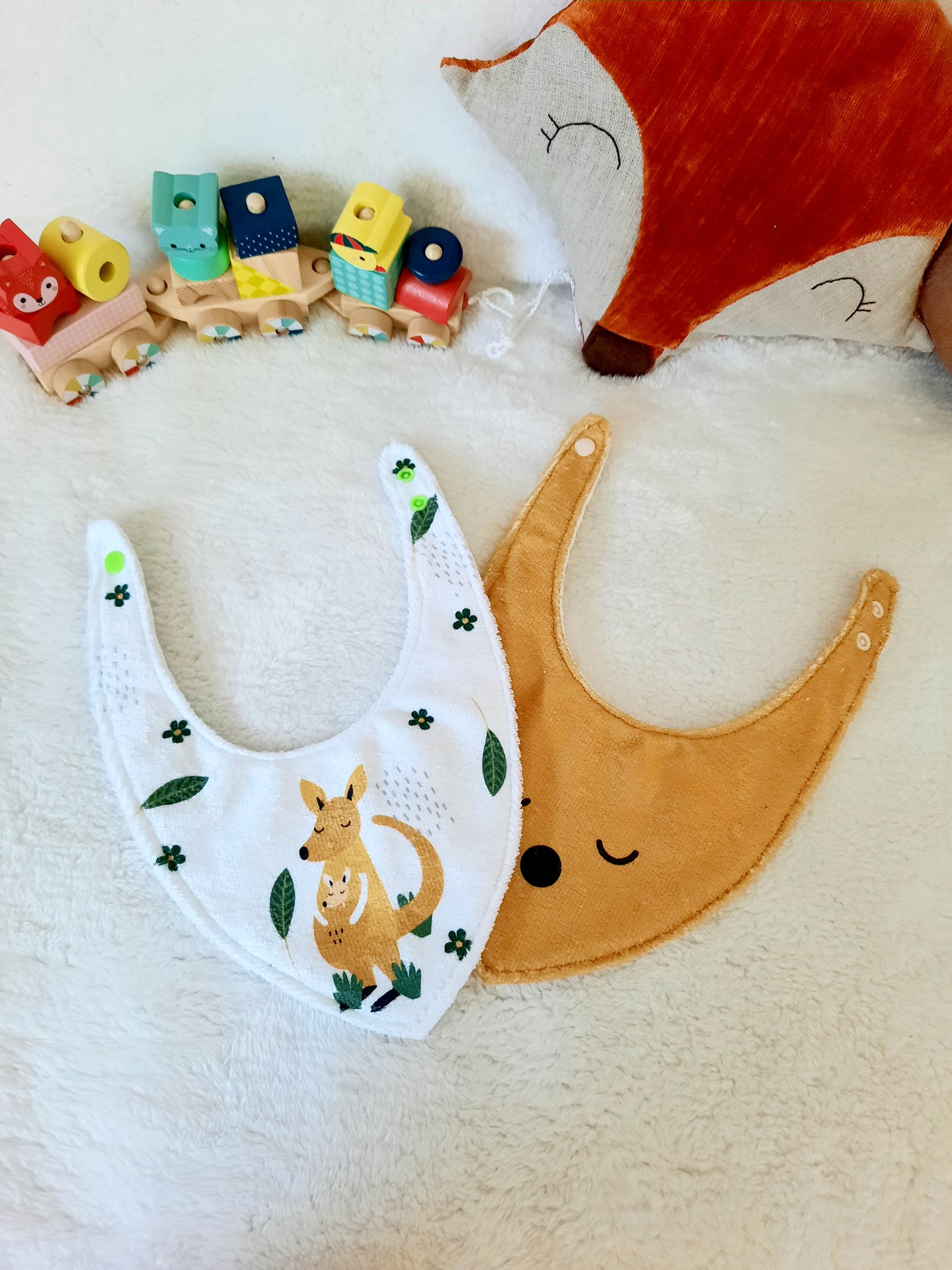 Lot de 2 bavoirs bandanas