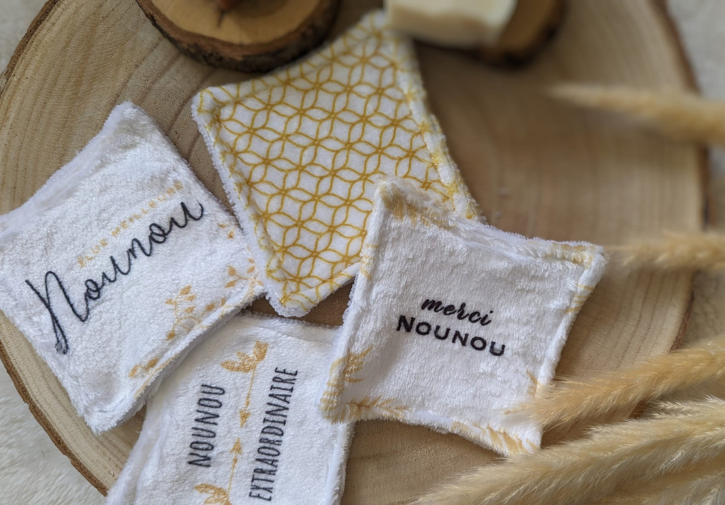 Lingettes démaquillantes