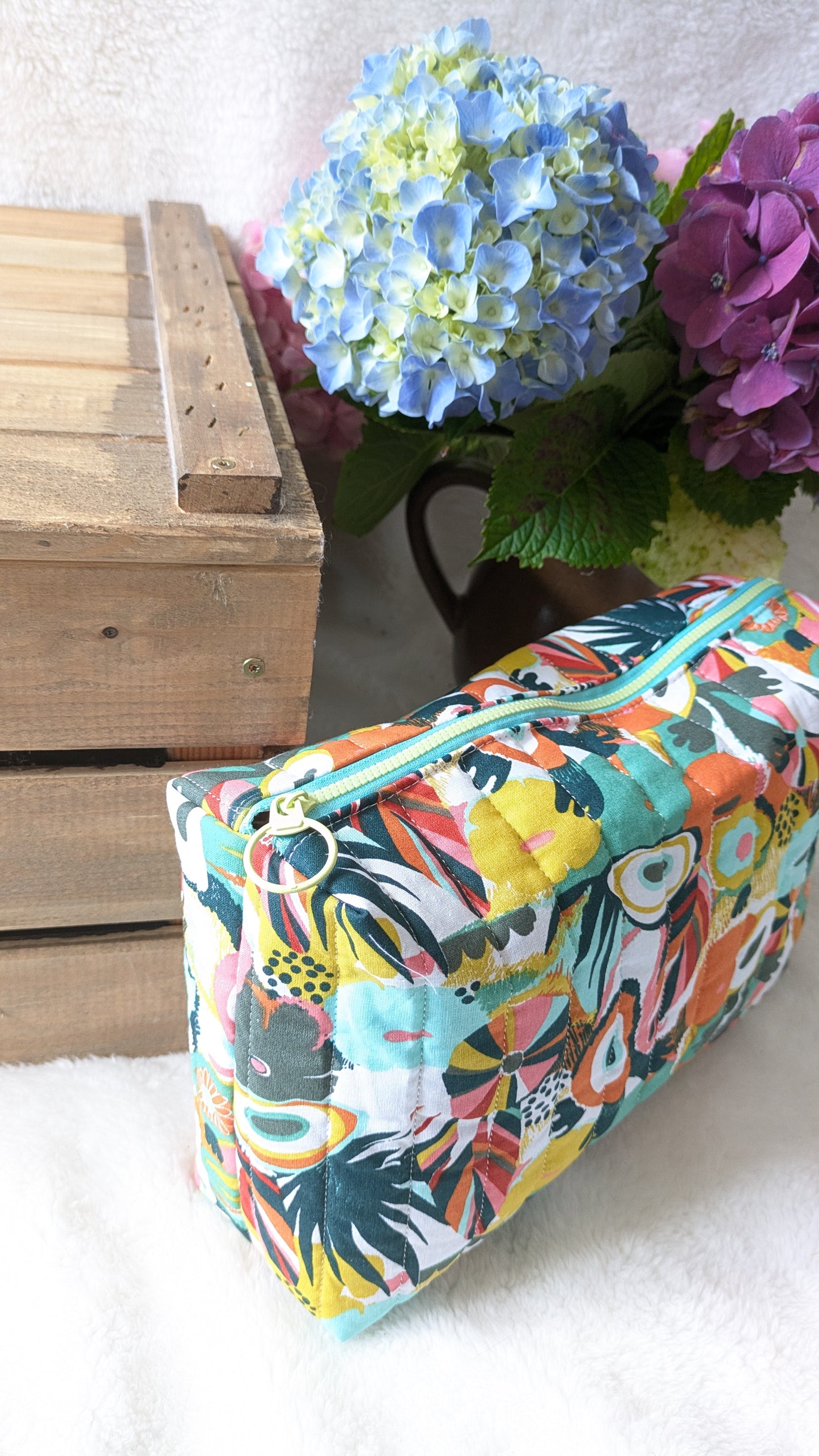 Trousse de toilette multicolore