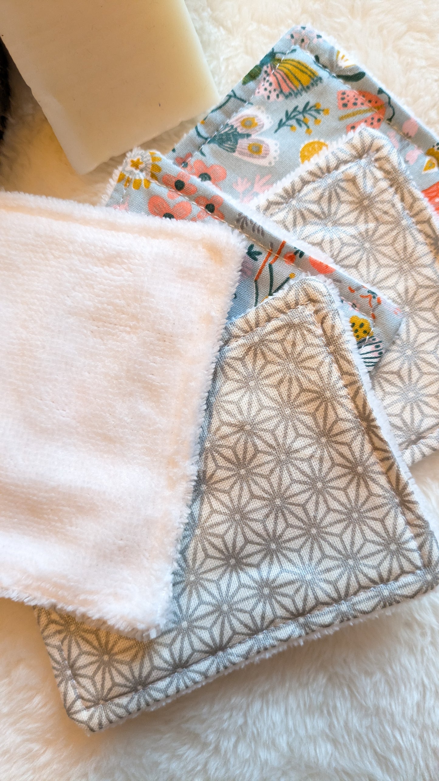 Lingettes démaquillantes