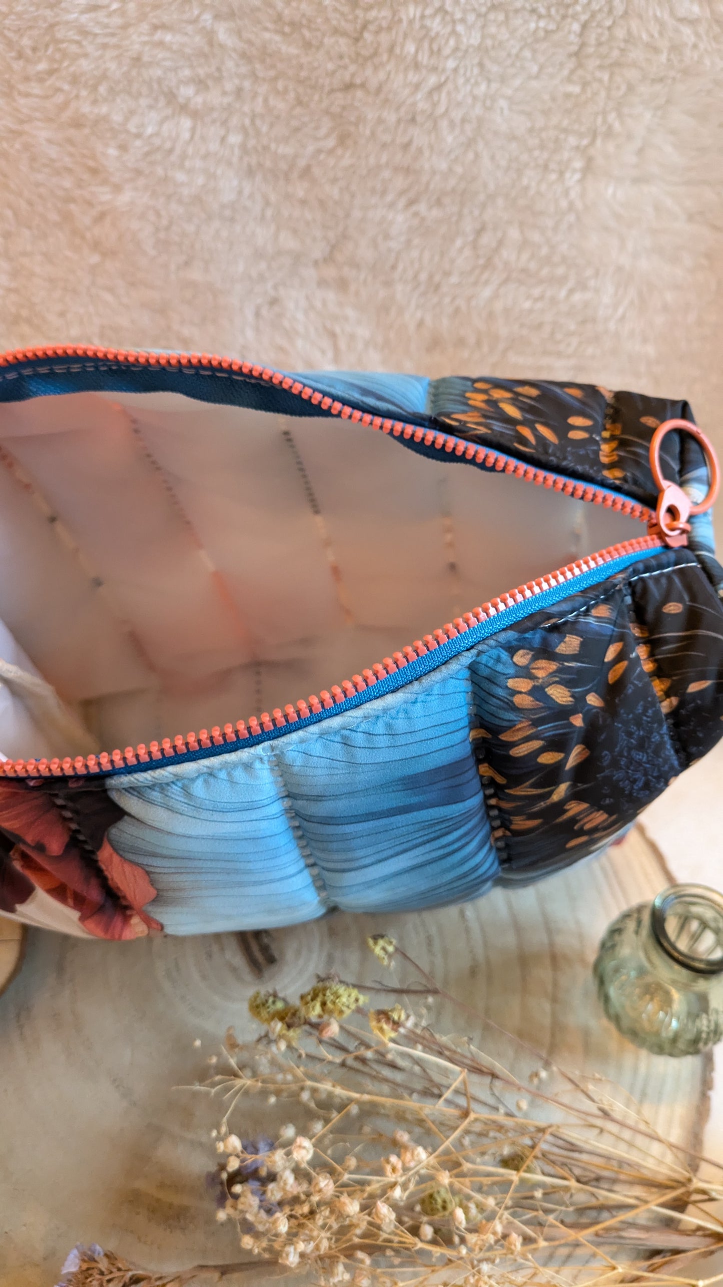 Trousse de toilette matelassée