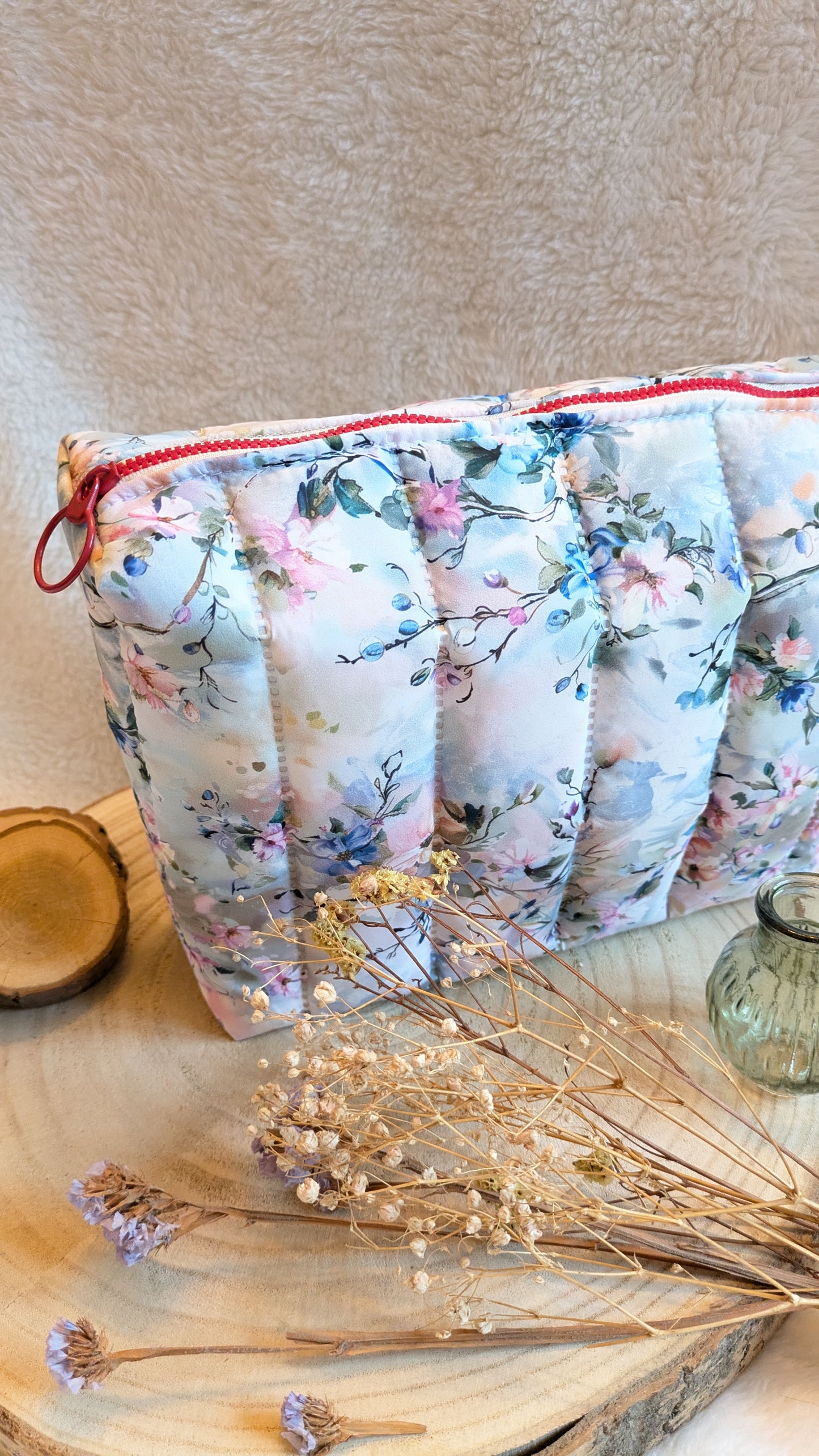 Trousse de toilette matelassée