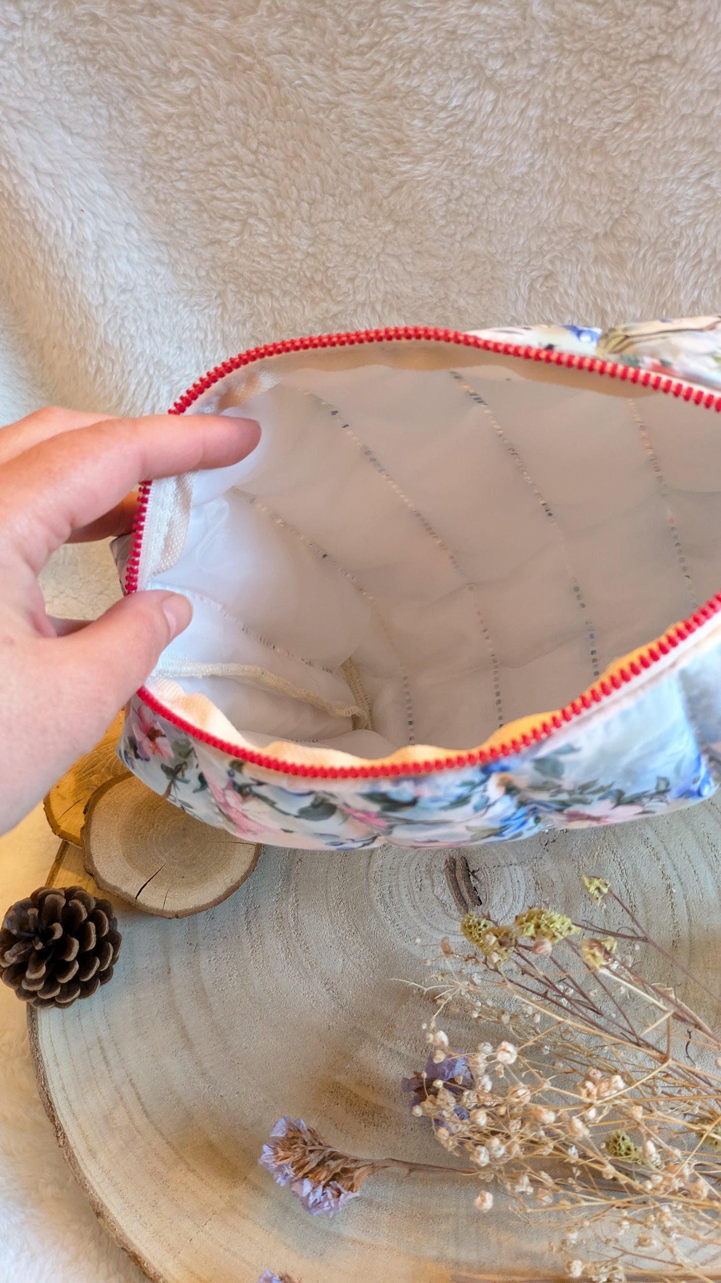 Trousse de toilette matelassée
