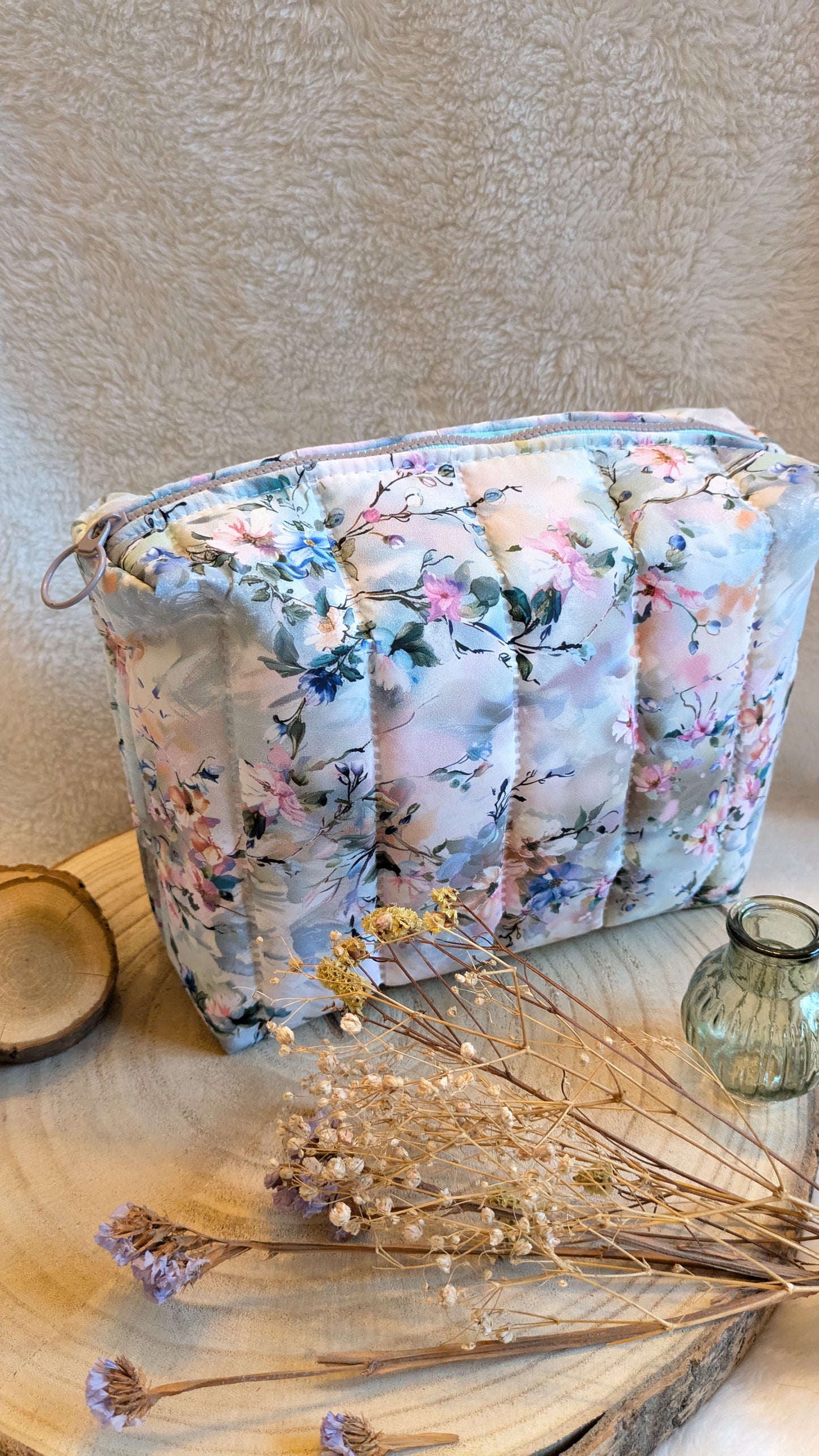 Trousse de toilette matelassée