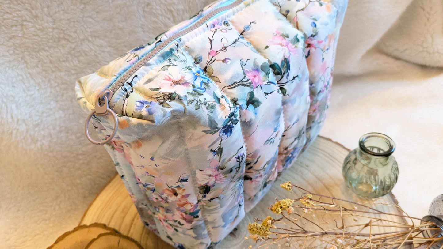 Trousse de toilette matelassée