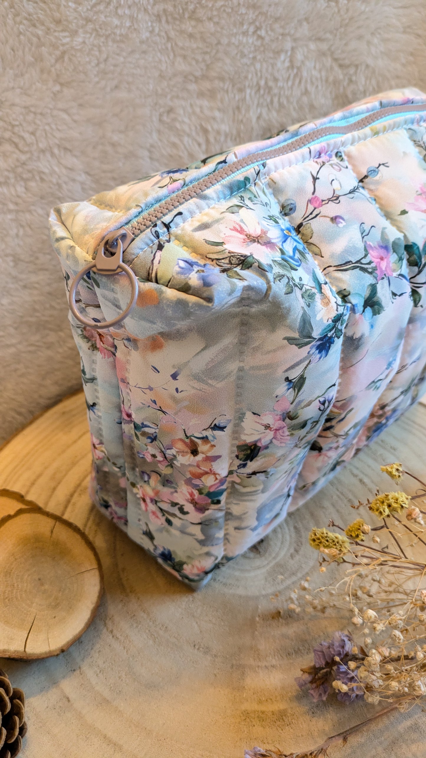 Trousse de toilette matelassée