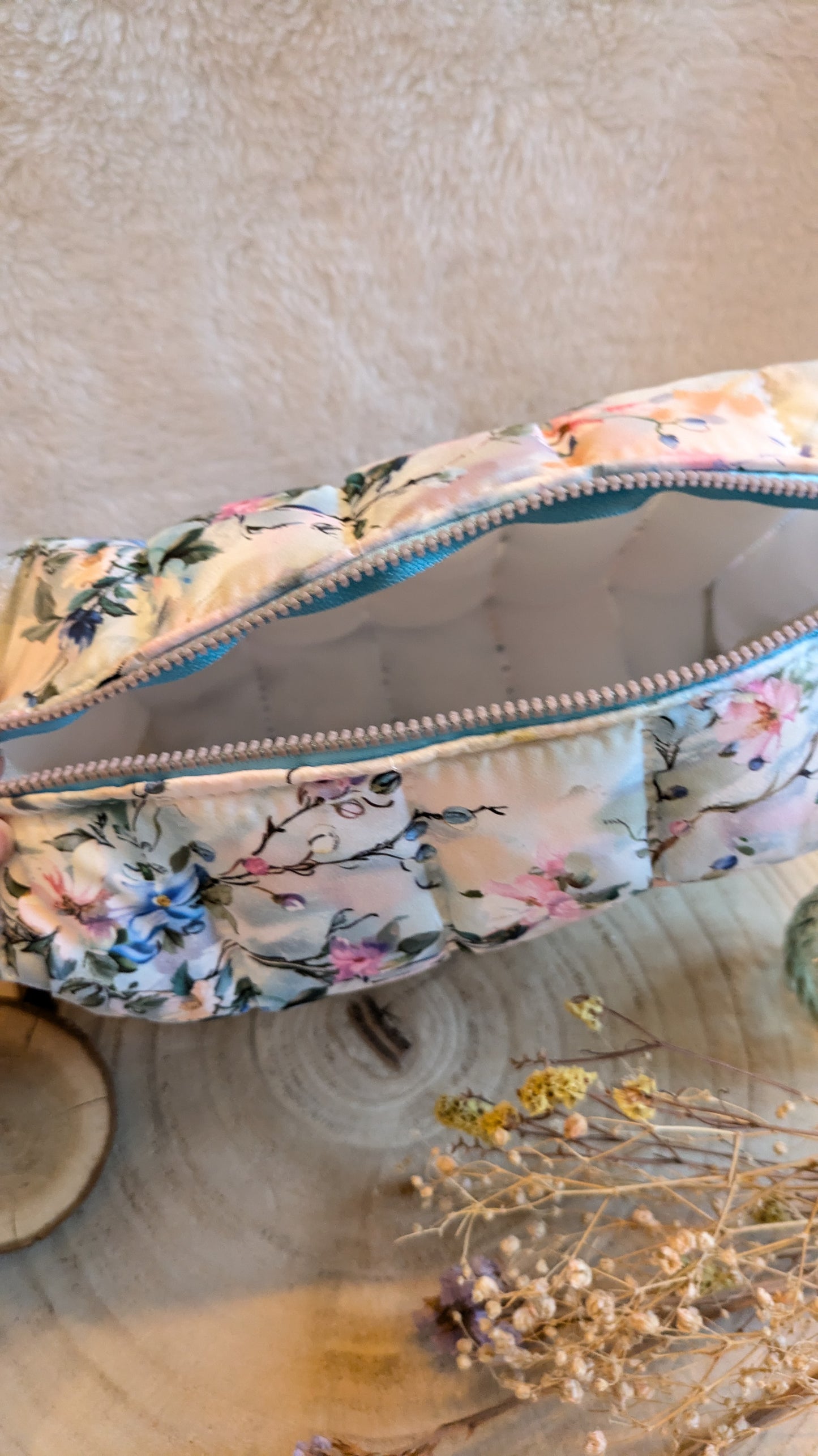 Trousse de toilette matelassée