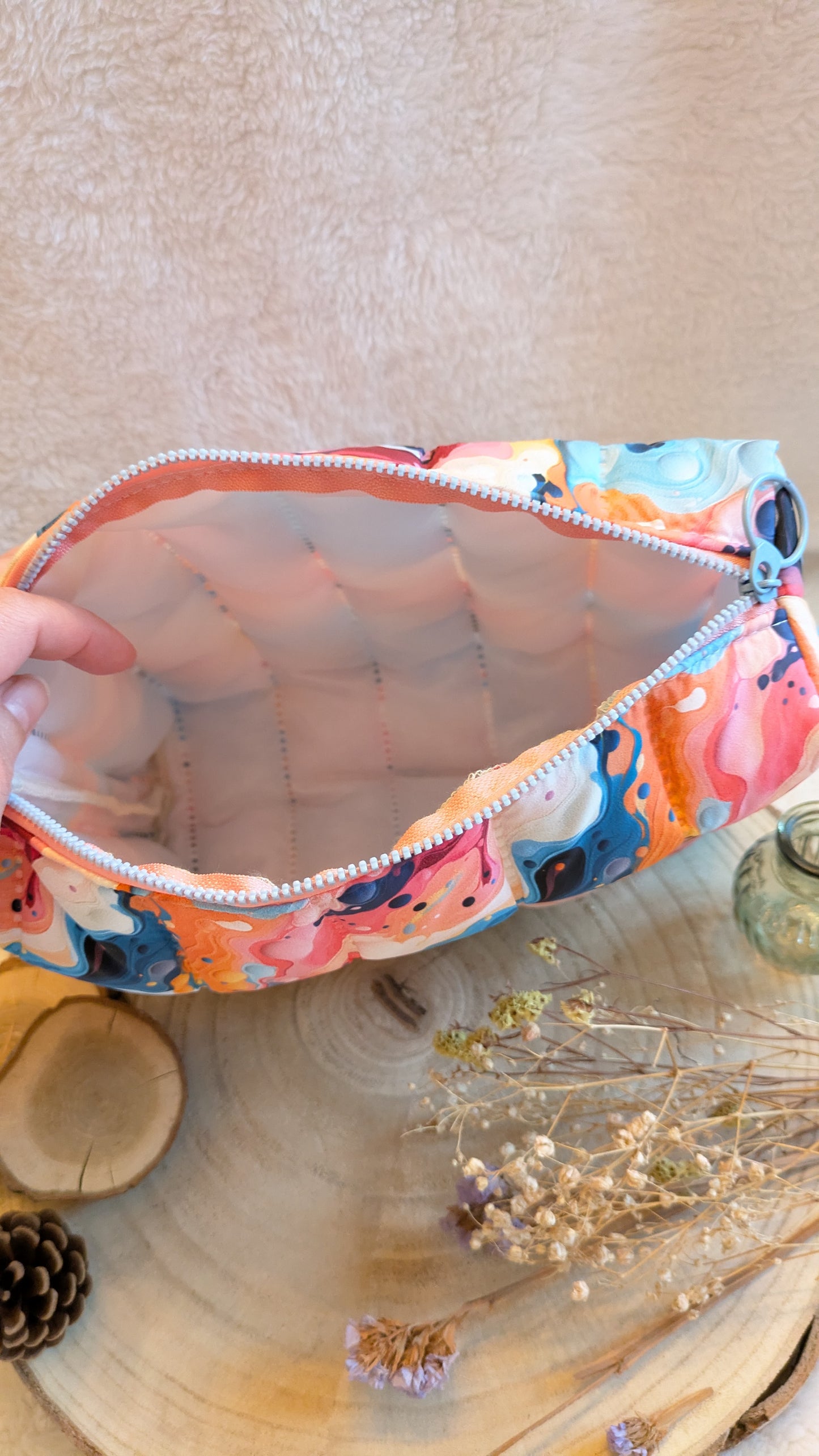 Trousse de toilette matelassée