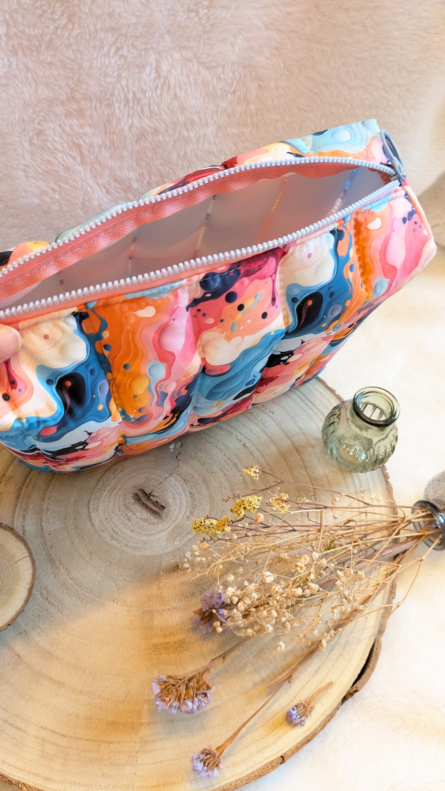 Trousse de toilette matelassée