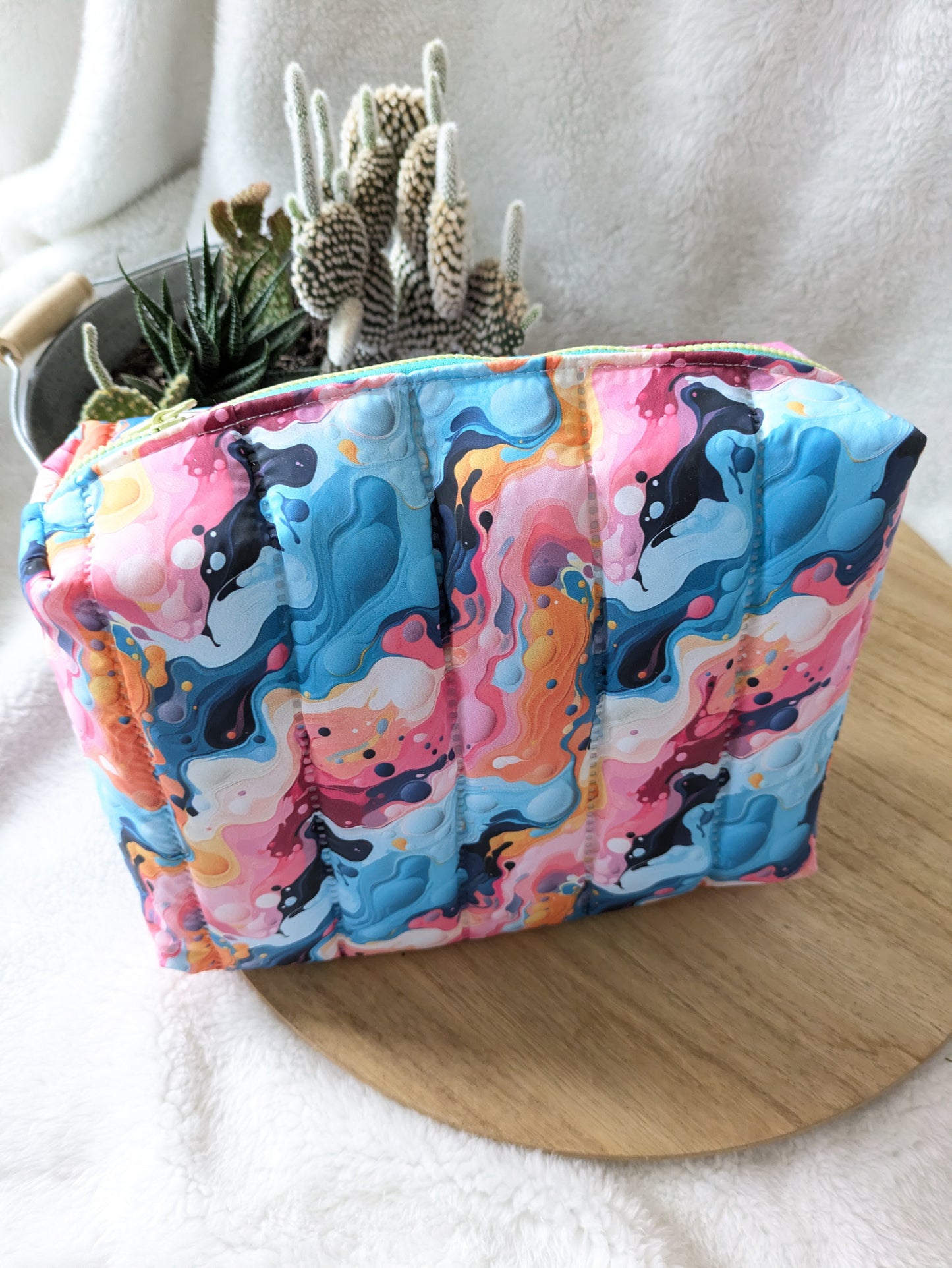 Trousse de toilette matelassée