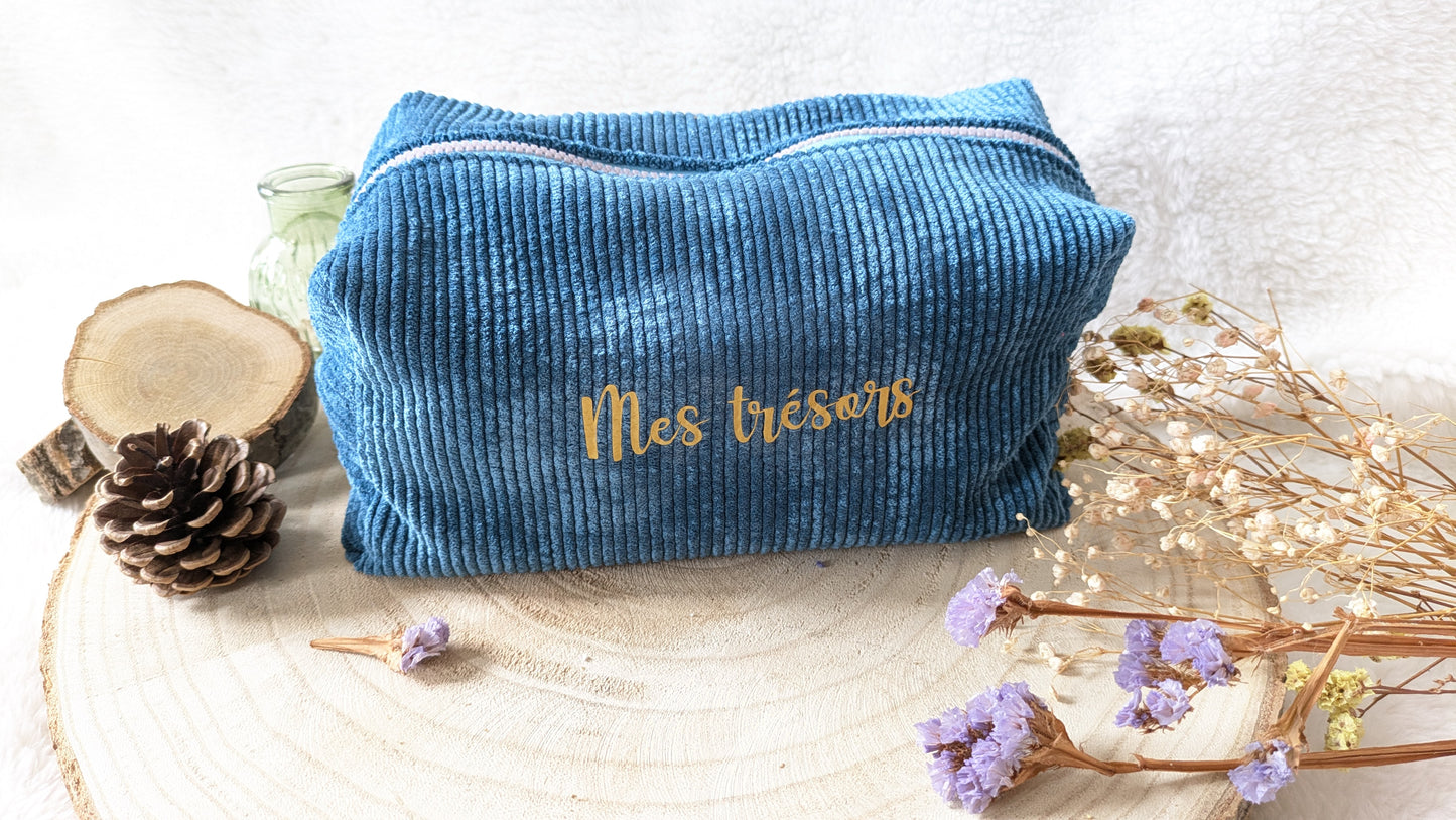 Trousse de toilette en velours côtelé