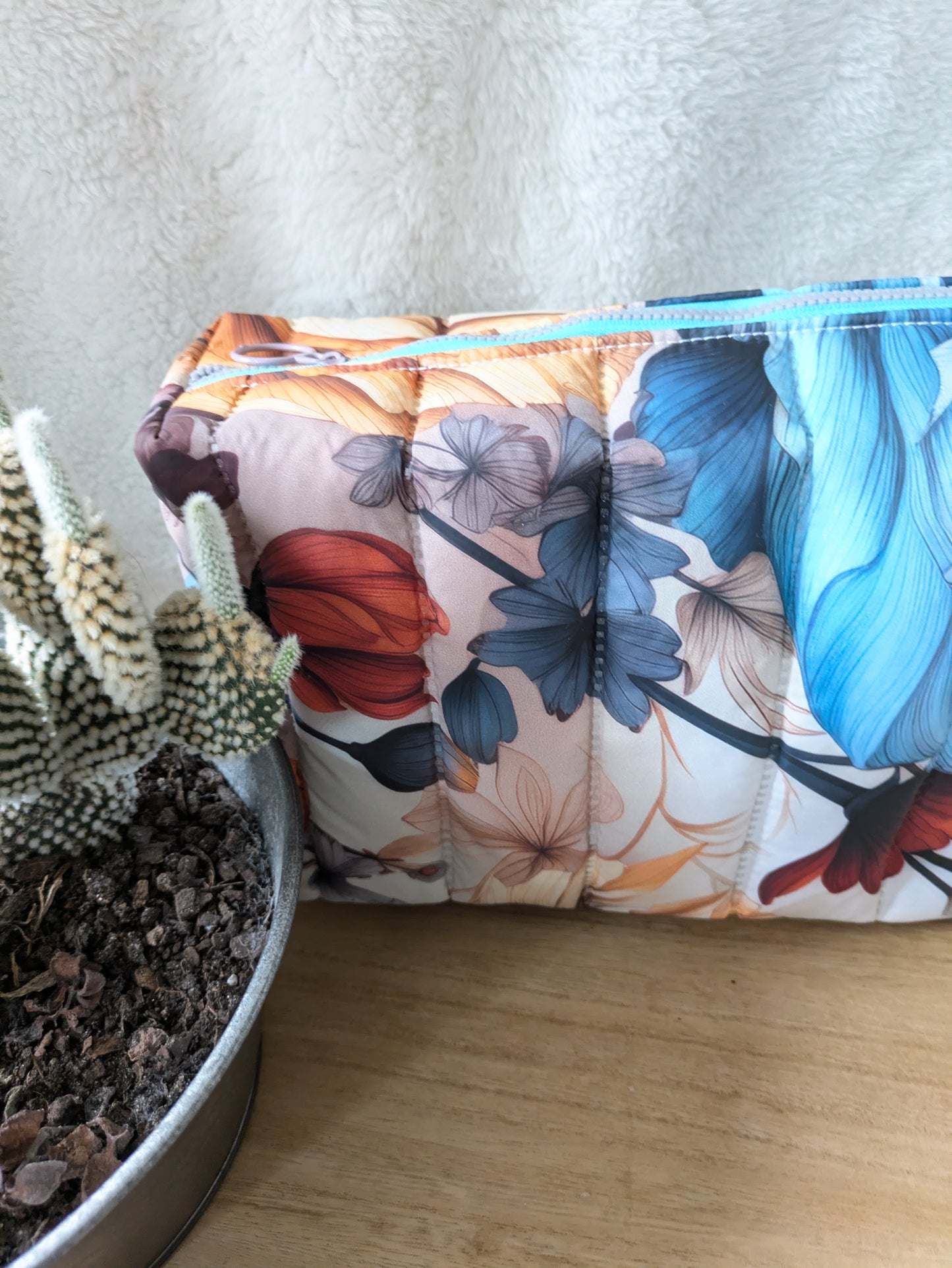 Trousse de toilette matelassée