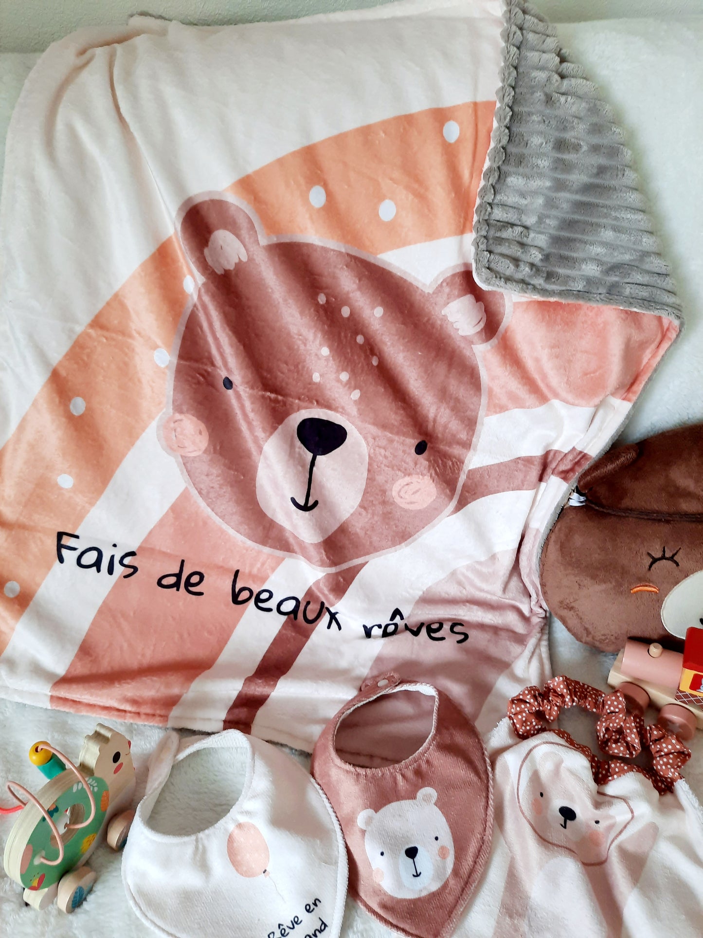 Kit couverture et bavoirs
