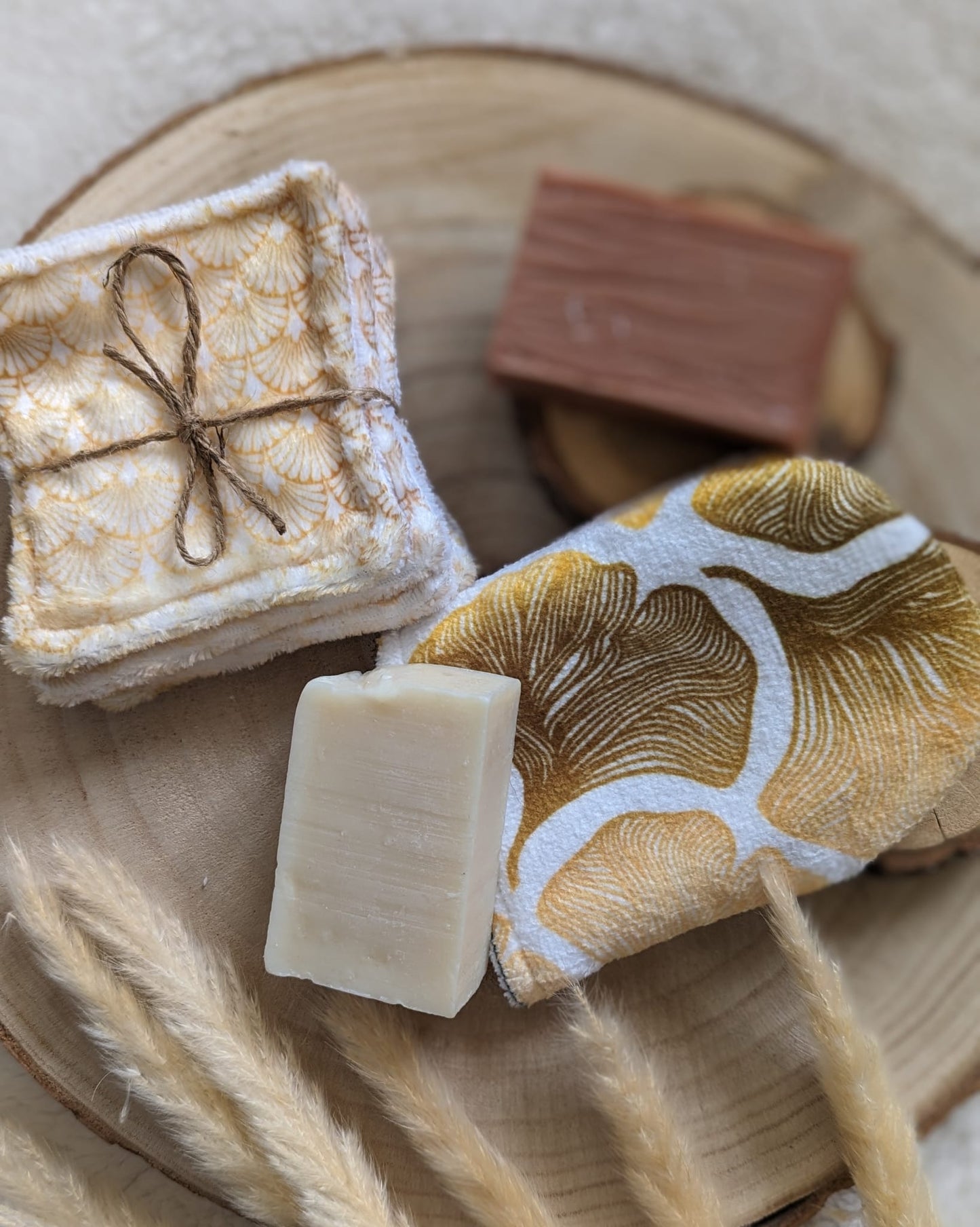 Kit gant de toilette démaquillant et lingettes démaquillantes