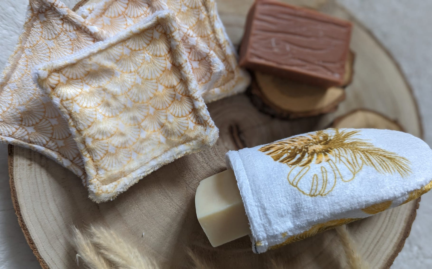 Kit gant de toilette démaquillant et lingettes démaquillantes