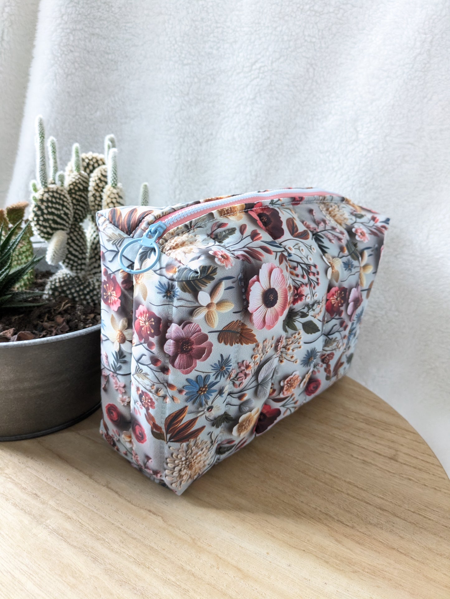 Trousse de toilette matelassée