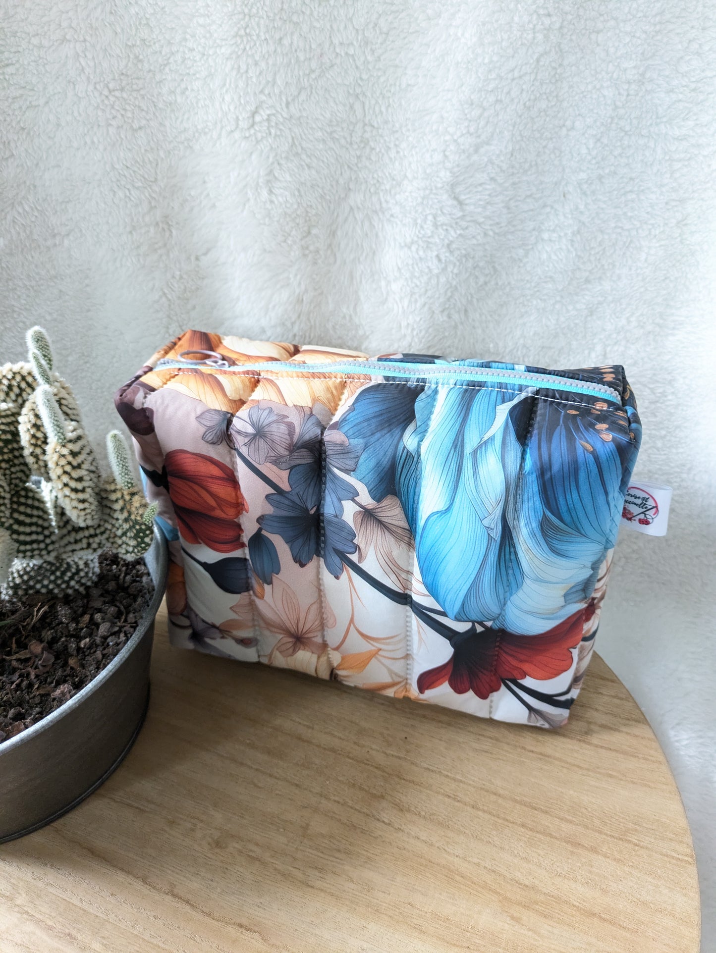 Trousse de toilette matelassée
