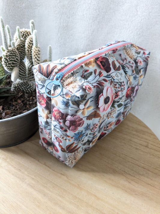 Trousse de toilette matelassée