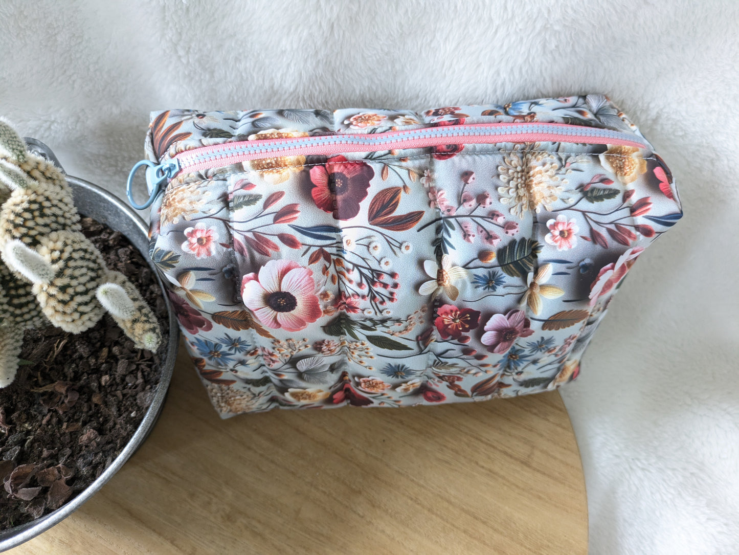 Trousse de toilette matelassée