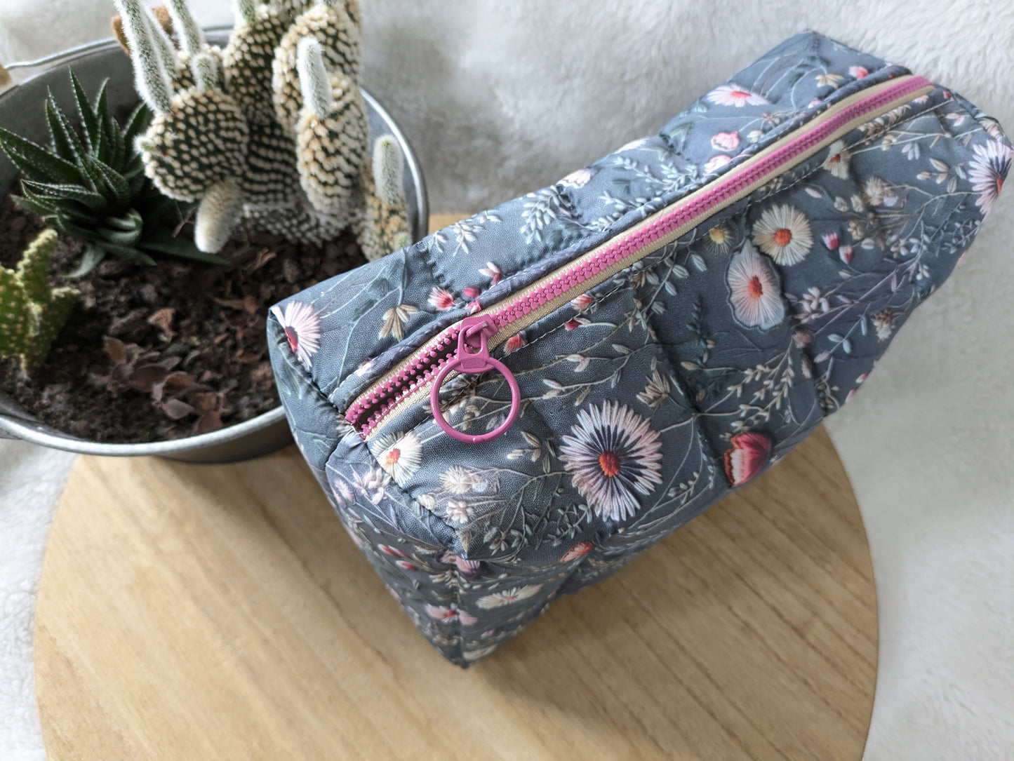 Trousse de toilette matelassée