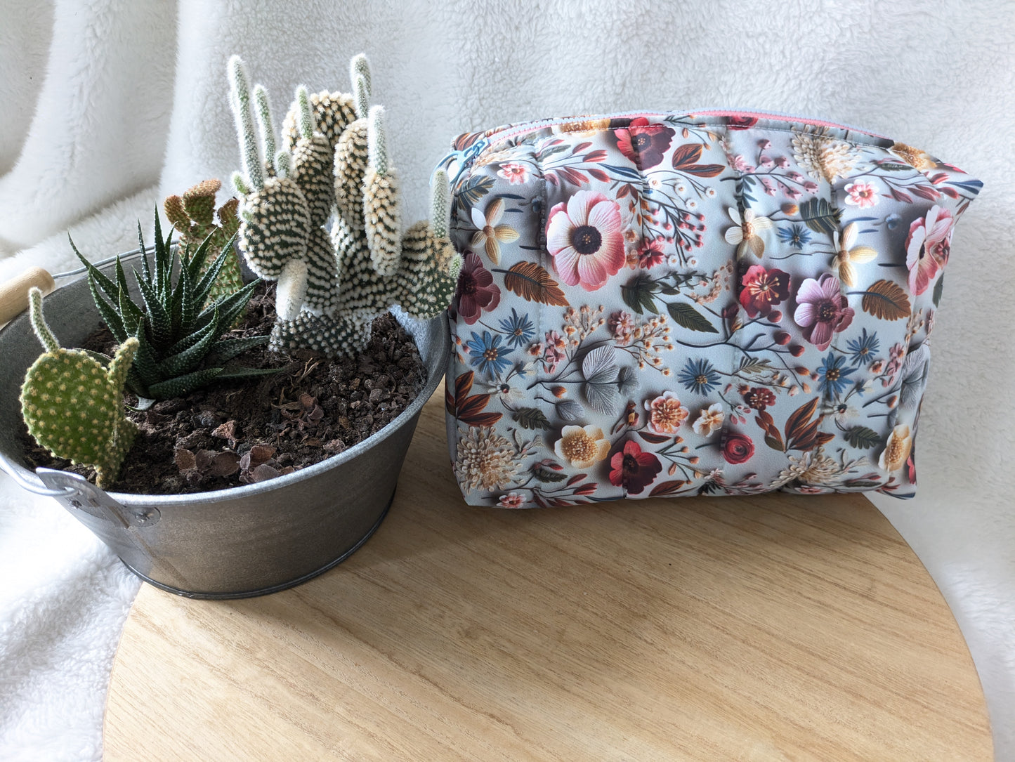 Trousse de toilette matelassée