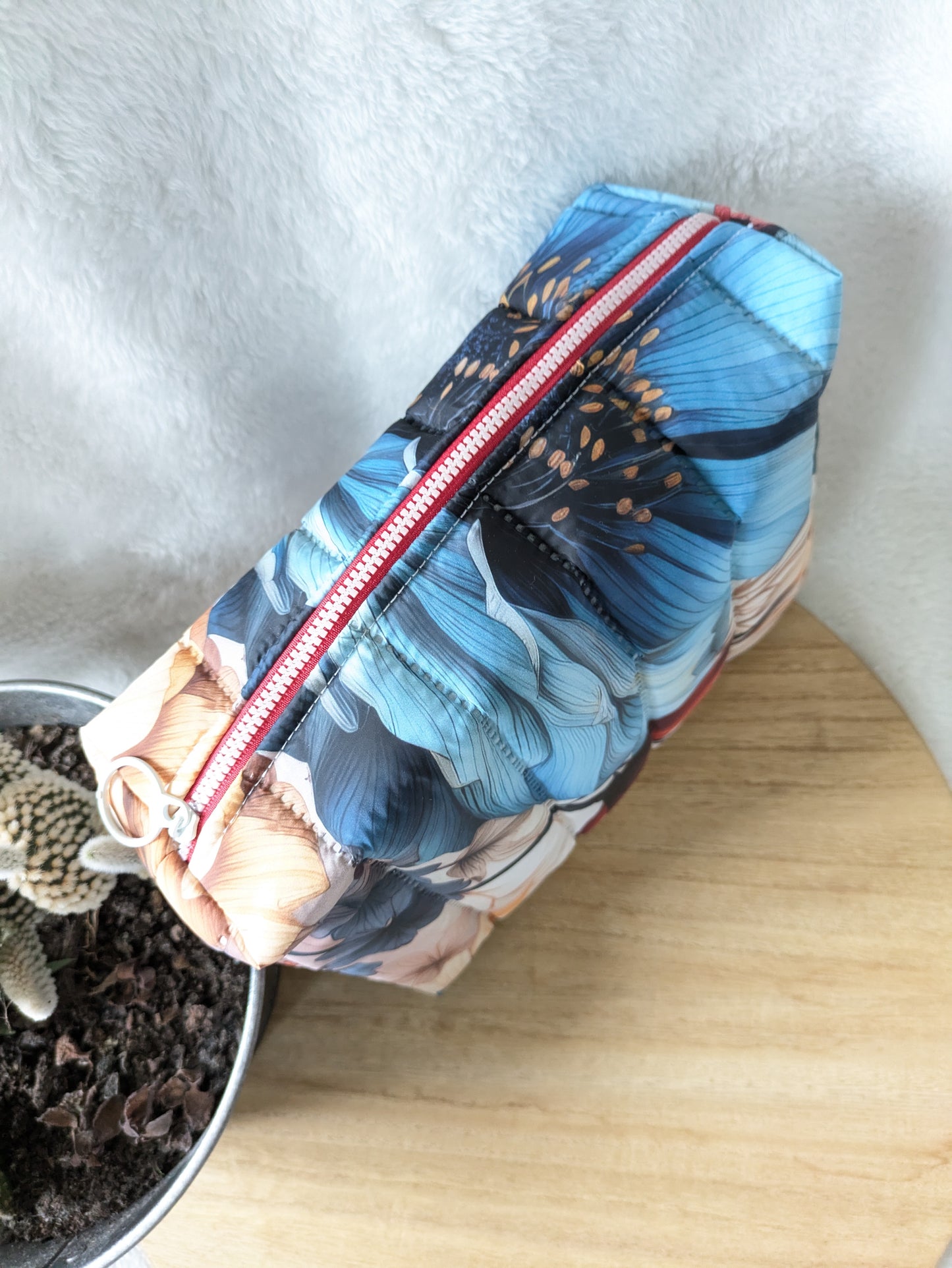 Trousse de toilette matelassée