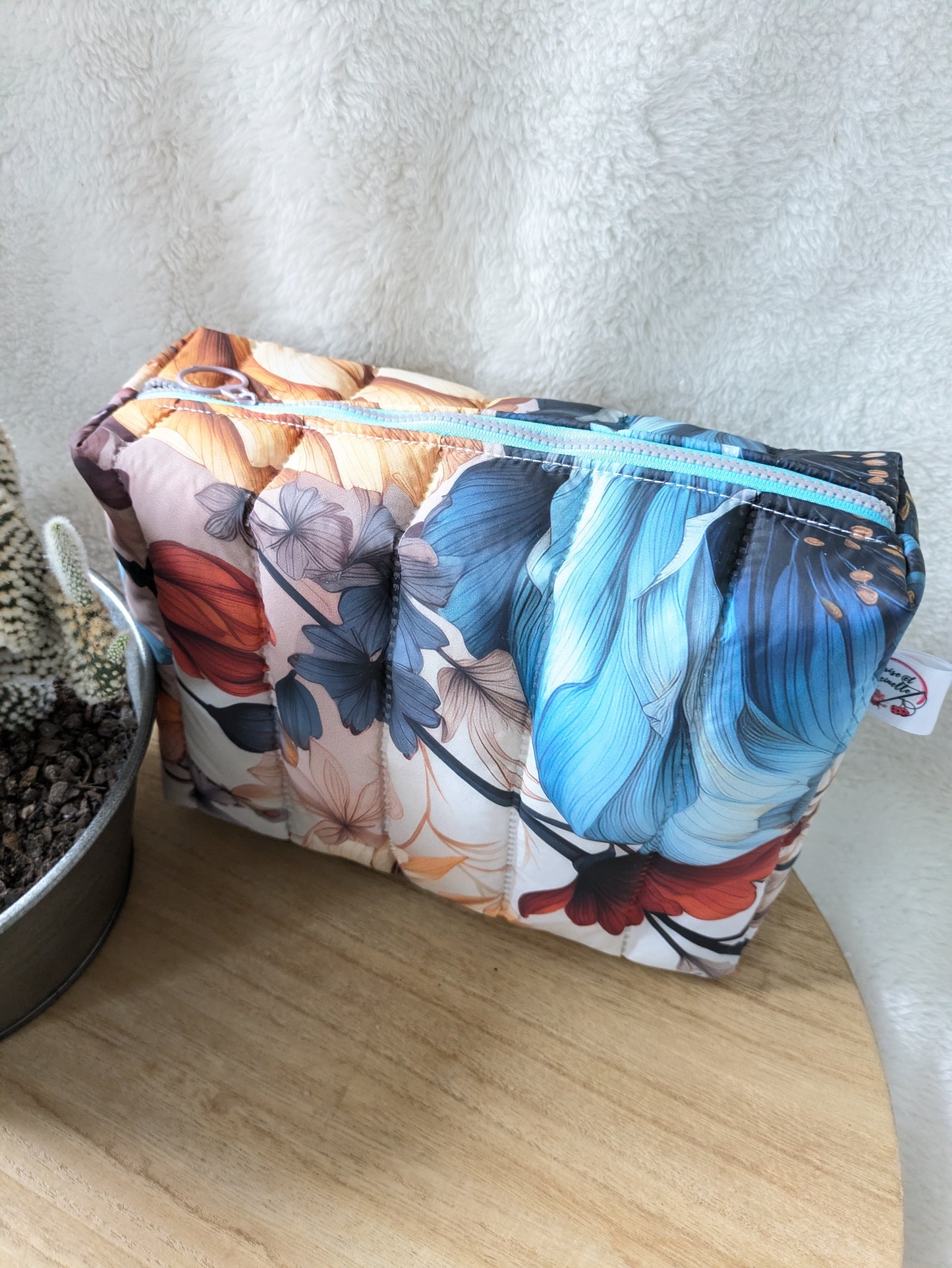 Trousse de toilette matelassée