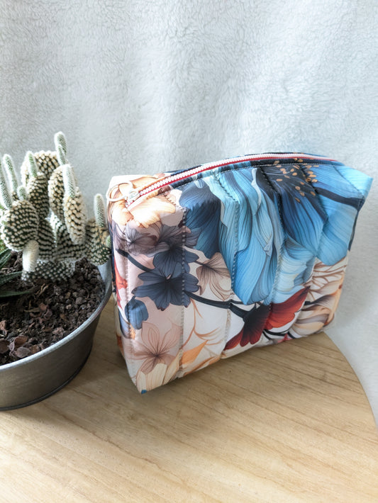 Trousse de toilette matelassée