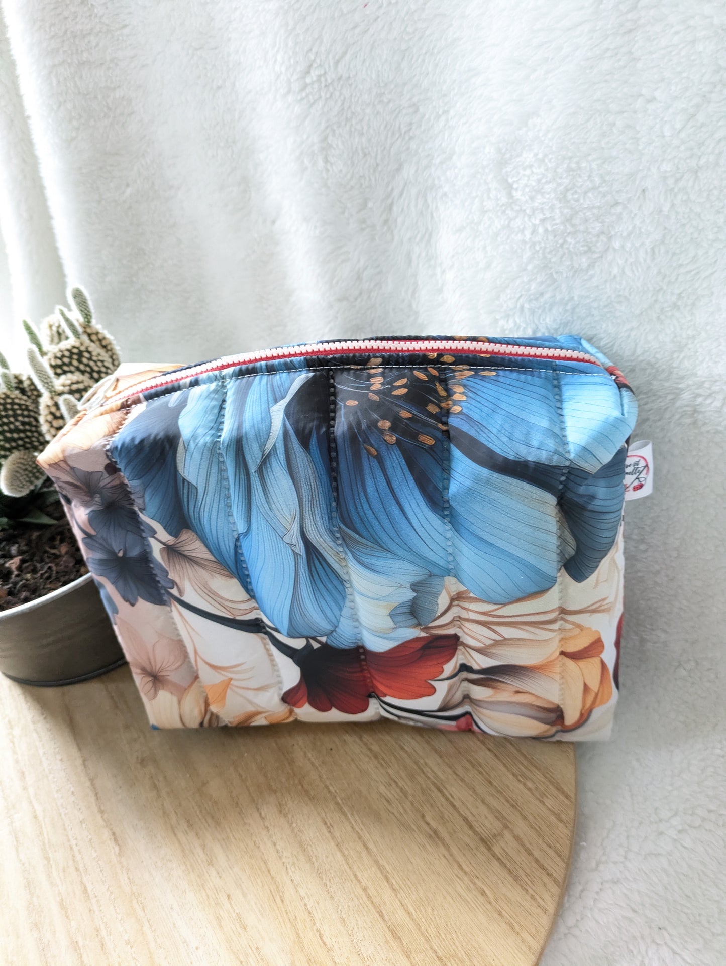 Trousse de toilette matelassée